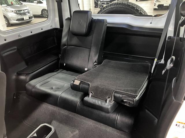 ジムニー ＸＣ　４ＷＤターボ　モンスタースポーツ車高調　アピオ突撃マフラー　社外フロントスポイラー　レカロシート　ケンウッドオーディオ＆８インチナビ　衝突軽減ブレーキ　車線逸脱警報　シートヒーター　バックカメラ　ＥＴＣ　クルコン（15枚目）