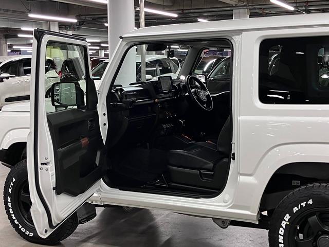 ジムニー ＸＣ　４ＷＤターボ　モンスタースポーツ車高調　アピオ突撃マフラー　社外フロントスポイラー　レカロシート　ケンウッドオーディオ＆８インチナビ　衝突軽減ブレーキ　車線逸脱警報　シートヒーター　バックカメラ　ＥＴＣ　クルコン（22枚目）