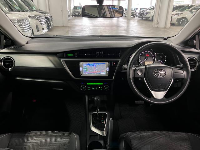 オーリス 150X ETC 純正ナビ バックカメラ CD再生 Bluetoothオーディオ TV スマートキー 電格ミラー オートエアコン ヘッドライトレベライザー 横滑り防止装置 社外15AW スペアキー・取扱説明書有(4枚目)