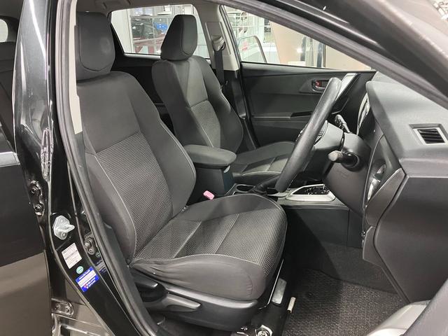 オーリス 150X ETC 純正ナビ バックカメラ CD再生 Bluetoothオーディオ TV スマートキー 電格ミラー オートエアコン ヘッドライトレベライザー 横滑り防止装置 社外15AW スペアキー・取扱説明書有(13枚目)