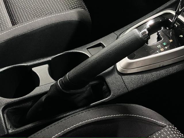 オーリス 150X ETC 純正ナビ バックカメラ CD再生 Bluetoothオーディオ TV スマートキー 電格ミラー オートエアコン ヘッドライトレベライザー 横滑り防止装置 社外15AW スペアキー・取扱説明書有(34枚目)