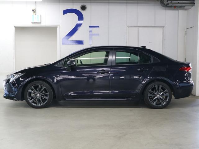 カローラ ダブルバイビー　ターボ　６速マニュアル　ＢＳＭ・ＲＣＴＡ　純正９インチディスプレイ＆ナビ　セーフティセンス　ＥＴＣ　バックカメラ　ＢＴオーディオ　ＵＳＢ端子　クリアランスソナー　スマートキー　電動格納ドアミラー　ＬＥＤランプ　純正１７ＡＷ（10枚目）