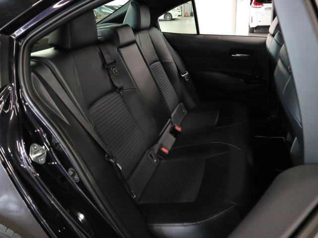 カローラ ダブルバイビー　ターボ　６速マニュアル　ＢＳＭ・ＲＣＴＡ　純正９インチディスプレイ＆ナビ　セーフティセンス　ＥＴＣ　バックカメラ　ＢＴオーディオ　ＵＳＢ端子　クリアランスソナー　スマートキー　電動格納ドアミラー　ＬＥＤランプ　純正１７ＡＷ（14枚目）