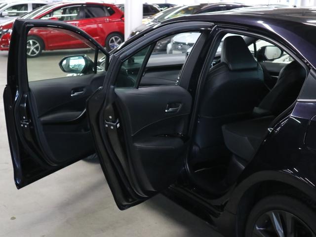 カローラ ダブルバイビー　ターボ　６速マニュアル　ＢＳＭ・ＲＣＴＡ　純正９インチディスプレイ＆ナビ　セーフティセンス　ＥＴＣ　バックカメラ　ＢＴオーディオ　ＵＳＢ端子　クリアランスソナー　スマートキー　電動格納ドアミラー　ＬＥＤランプ　純正１７ＡＷ（22枚目）