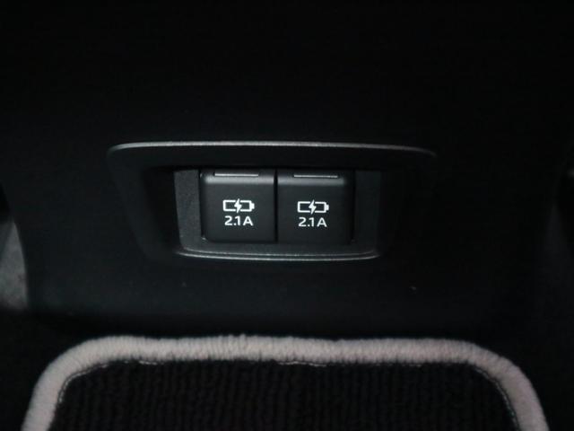 カローラ ダブルバイビー　ターボ　６速マニュアル　ＢＳＭ・ＲＣＴＡ　純正９インチディスプレイ＆ナビ　セーフティセンス　ＥＴＣ　バックカメラ　ＢＴオーディオ　ＵＳＢ端子　クリアランスソナー　スマートキー　電動格納ドアミラー　ＬＥＤランプ　純正１７ＡＷ（40枚目）