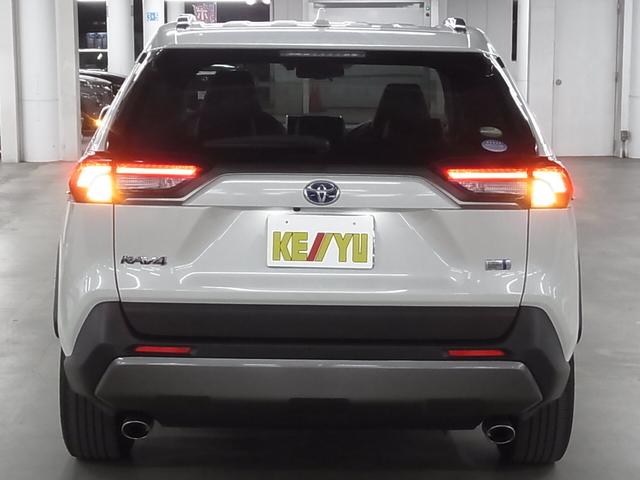 RAV4 ハイブリッドG 4WD ワンオーナー BSM・RCTA セーフティセンス カロッツェリア8インチナビ シート・ステアヒーター ハンズフリーパワーバックドア バックカメラ BTオーディオ フルセグ スマートキー メモリーシート LEDランプ(7枚目)