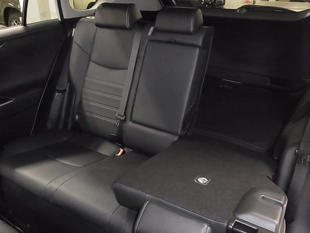 RAV4 ハイブリッドG 4WD ワンオーナー BSM・RCTA セーフティセンス カロッツェリア8インチナビ シート・ステアヒーター ハンズフリーパワーバックドア バックカメラ BTオーディオ フルセグ スマートキー メモリーシート LEDランプ(24枚目)