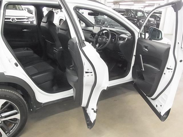 カローラクロス ハイブリッド Z パノラミックビュー BSM・PKSB 純正9型ディスプレイ&ナビ シートヒーター セーフティセンス ETC2.0 パワーバックドア BTオーディオ フルセグ パワーシート AC1500W LEDランプ(22枚目)