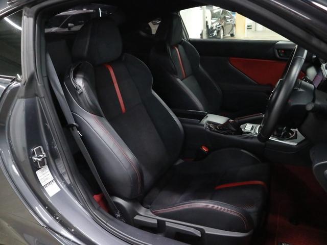 �X���̃L�b�Y�R�[�i�[�ɂ͐l�C�Q�[���◎�����J�[�R�[�i�[�A�c�u�c�����p�ӁA��������������܂��B�����҂����Ԃł��ދ��v���܂����e�킨���ݕ��̂��p�ӁA���q�l�ɂ͂��َq���v���[���g���Ă���܂���