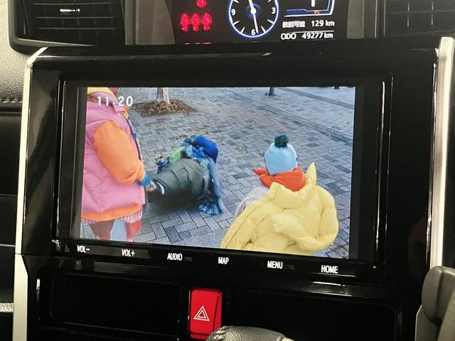 ルーミー カスタムG 寒冷地仕様 誤発進抑制機能 全車速追従クルコン 純正9インチナビ 両側電動スライドドア バックカメラ BTオーディオ フルセグTV CD・DVD ETC コーナーセンサー オートブレーキホールド 後席サンシェード ADB・LEDライト 純正14AW(31枚目)