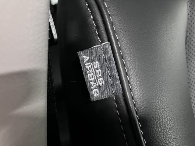 ランドクルーザープラド ＴＸ　Ｌパッケージ　４ＷＤ　ディーゼル　ワンオーナー　ムーンルーフ　純正９インチナビ　ＥＴＣ２．０　本革電動シート　シートベンチレーション　クリアランスソナー　バックカメラ　ＢＴオーディオ　フルセグ　ＣＤ・ＤＶＤ　オプション１９インチＡＷ　ルーフレール（53枚目）