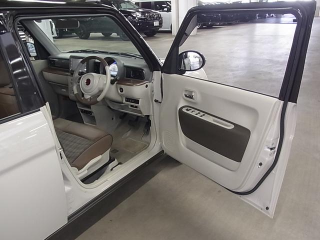 アルトラパンＬＣ Ｘ　誤発進抑制機能　デュアルカメラブレーキサポート　車線逸脱警報　リヤパーキングセンサー　ＥＴＣ　シートヒーター　バックアイカメラ付ディスプレイオーディオ　ＢＴオーディオ　ＵＳＢ　スマートキー　電格ミラー　ＬＥＤランプ（12枚目）