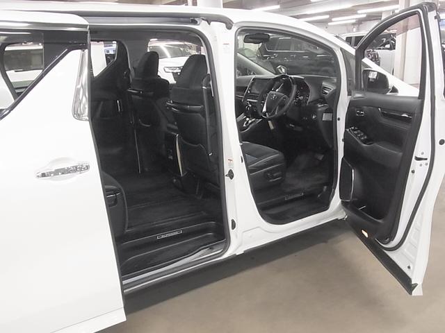 アルファード ２．５Ｓ　Ｃパッケージ　衝突軽減ブレーキ　レーダークルーズ　後席モニター　純正１０インチナビ　パワーバックドア　両側電動スライド　シートメモリー　ステアヒーター　クリアランスソナー　バックカメラ　ＢＴオーディオ　フルセグ　ＣＤ・ＤＶＤ　ＡＣ１００Ｖ　オットマン（22枚目）