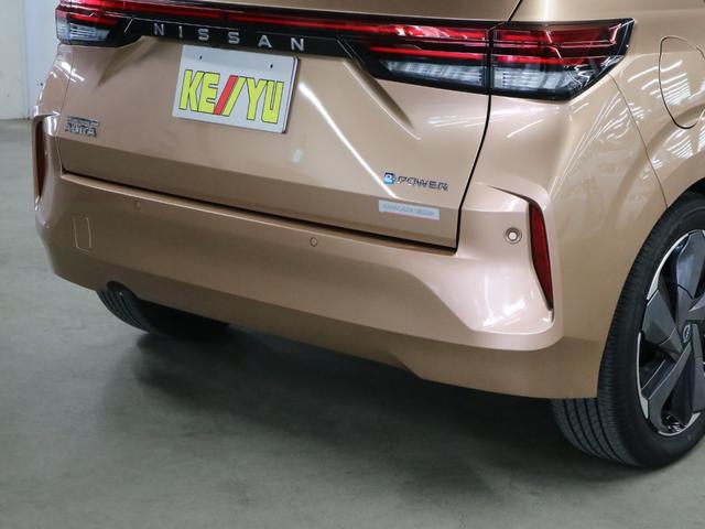 オーラ Ｇ　レザーエディション　インテリミラー　アラウンドビュー　ＢＳＷ・ＲＣＴＡ　純正９インチナビ　ＥＴＣ　本革シート　ＢＴオーディオ　フルセグＴＶ　ＵＳＢ端子　インテリキー　衝突軽減ブレーキ　車線逸脱警報　アダプティブＬＥＤ（44枚目）