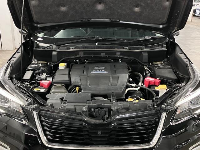フォレスター アドバンス　４ＷＤ　アイサイト　ドライバーモニタリング　スマートリヤビューミラー　ＳＲＶＤ　純正８インチナビ　メモリー付本革シート　前後シート＆ステアヒーター　パワーバックドア　バック・サイド・フロントカメラ　ＢＴオーディオ　フルセグＴＶ　ＥＴＣ　Ｘモード（20枚目）