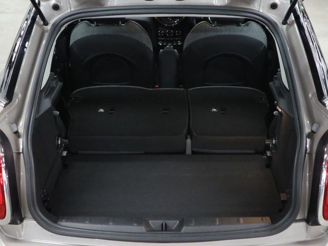 ＭＩＮＩ クーパー　ターボ　ドライビングアシスト　ＥＴＣ２．０　パーキングアシスト　純正ナビ　バックカメラ　ＢＴオーディオ　ＵＳＢ端子　スマートキー　クルーズコントロール　パーキングセンサー　ＬＥＤランプ　１６ＡＷ　スペアキー有（16枚目）