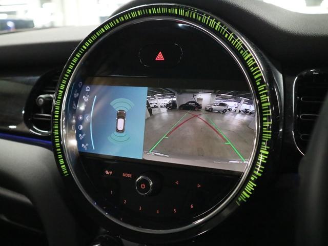 ＭＩＮＩ クーパー　ターボ　ドライビングアシスト　ＥＴＣ２．０　パーキングアシスト　純正ナビ　バックカメラ　ＢＴオーディオ　ＵＳＢ端子　スマートキー　クルーズコントロール　パーキングセンサー　ＬＥＤランプ　１６ＡＷ　スペアキー有（18枚目）