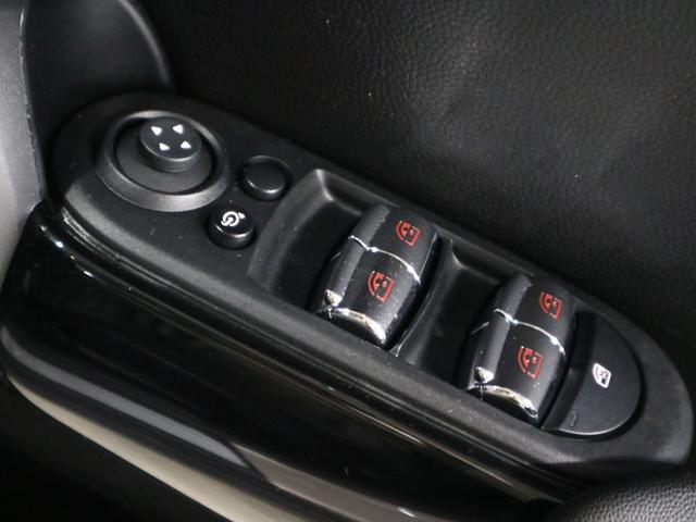 ＭＩＮＩ クーパー　ターボ　ドライビングアシスト　ＥＴＣ２．０　パーキングアシスト　純正ナビ　バックカメラ　ＢＴオーディオ　ＵＳＢ端子　スマートキー　クルーズコントロール　パーキングセンサー　ＬＥＤランプ　１６ＡＷ　スペアキー有（36枚目）