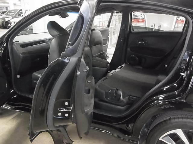 ヴェゼル ハイブリッドＲＳ・ホンダセンシング　寒冷地仕様　衝突軽減ブレーキ　車線逸脱警報　アダプティブクルーズ　パドルシフト　ＥＴＣ　アルパイン８型ナビ　シートヒーター　バックカメラ　ＢＴオーディオ　フルセグ　スマートキー　オートリトラミラー　ＬＥＤランプ（23枚目）