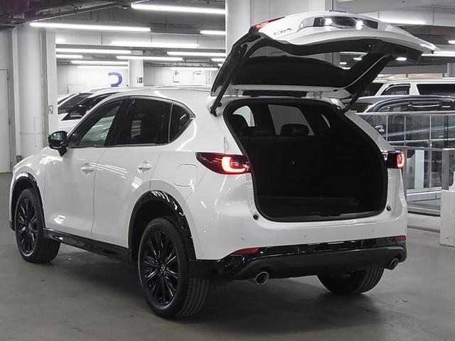 ＣＸ－５ ＸＤ　スポーツアピアランス　ディーゼルターボ　３６０°ビュー　ＨＵＤ　ＢＳＭ　レーダークルーズ　パドルシフト　ＥＴＣ　全席シート・ステアヒーター　パワーリフトゲート　純正ナビ　ＢＴオーディオ　ワイヤレス充電　メモリーシート　パーキングセンサー（26枚目）