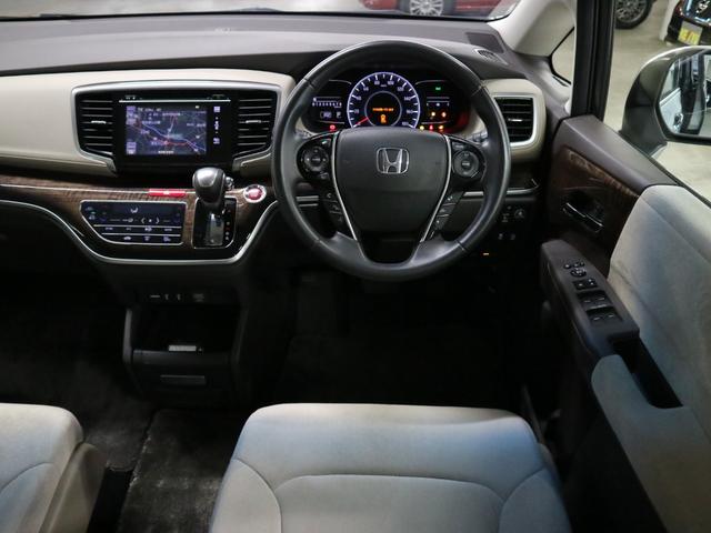 オデッセイ Ｇ・ＥＸ　あんしんパッケージ／衝突軽減ブレーキ　ＥＴＣ　後席モニター　ＢＳＩ　両側パワースライド　純正ナビ　バックカメラ　ＢＴオーディオ　フルセグＴＶ　ＵＳＢ　スマートキー　クルーズコントロール　ＬＥＤランプ（11枚目）