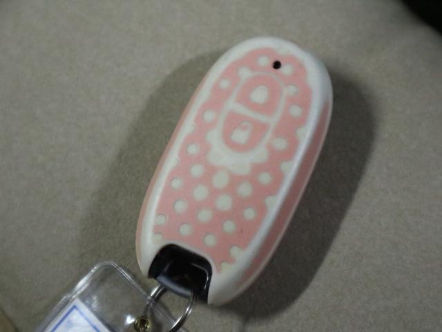 アルトラパン Ｘ　レーダーブレーキサポート　シートヒーター　ＥＴＣ　純正８インチナビ　ＣＤ・ＤＶＤ再生　Ｂｌｕｅｔｏｏｔｈオーディオ　フルセグＴＶ　スマートキー　オートエアコン　ディスチャージランプ　純正１４ＡＷ（34枚目）