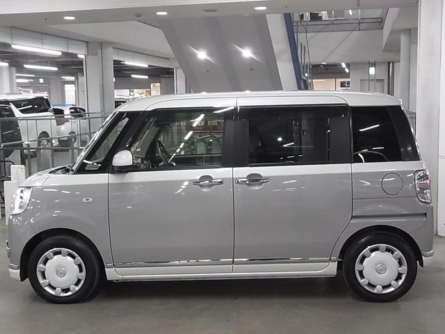 ムーヴキャンバス Ｇメイクアップリミテッド　ＳＡＩＩＩ　純正８インチナビ　パノラマモニター　両側パワースライドドア　ＢＴオーディオ　フルセグＴＶ　ＣＤ・ＤＶＤ　ＨＤＭＩ・ＵＳＢ　ＥＴＣ　誤発進抑制機能　車線逸脱警報　ＬＥＤライト　スマートキー　スペアキー有（10枚目）