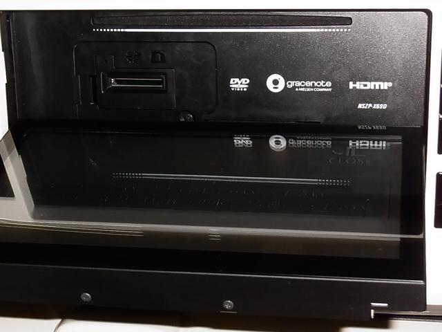 ムーヴキャンバス Ｇメイクアップリミテッド　ＳＡＩＩＩ　純正８インチナビ　パノラマモニター　両側パワースライドドア　ＢＴオーディオ　フルセグＴＶ　ＣＤ・ＤＶＤ　ＨＤＭＩ・ＵＳＢ　ＥＴＣ　誤発進抑制機能　車線逸脱警報　ＬＥＤライト　スマートキー　スペアキー有（33枚目）