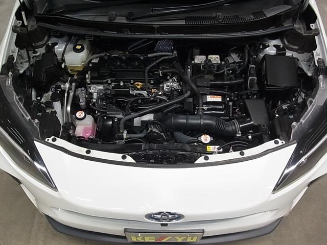 ヤリスクロス ハイブリッドZ パノラミックビュー シートヒーター 純正8インチディスプレイ&ナビ トヨタセーフティセンス ETC Bluetoothオーディオ スマートキー パワーシート パーキングセンサー LEDランプ 18AW(20枚目)