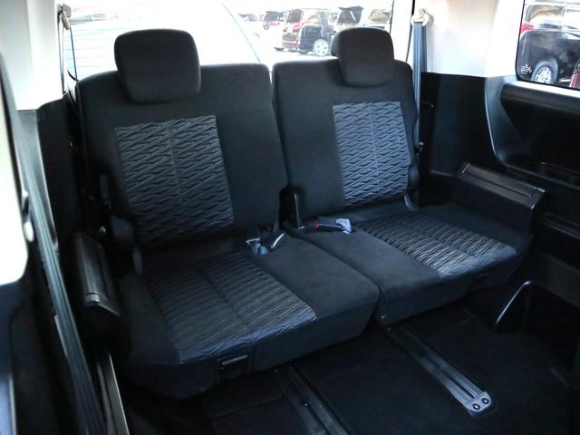 デリカＤ：５ Ｐ　４ＷＤ　ディーゼル　衝突軽減ブレーキ　レーダークルーズ　マルチアラウンドモニター　シート＆ステアヒーター　オートステップ　パワーバックドア　両側パワースライド　パワーシート　ＫＥＮＷＯＯＤナビ　ＢＴオーディオ　ＴＶ　ＣＤ　ＥＴＣ　ＡＣ１００Ｖ　ＬＥＤライト（12枚目）