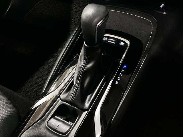 カローラツーリング ハイブリッド　Ｇ　ＢＳＭ・安心降車アシスト　シート・ステアヒーター　純正８型ディスプレイ＆ナビ　セーフティセンス　ＥＴＣ２．０　ＢＴオーディオ　フルセグＴＶ　ＵＳＢ端子　スマートキー　パーキングセンサー　ＬＥＤランプ（33枚目）
