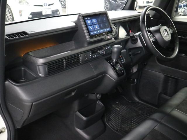 Ｎ－ＢＯＸカスタム ターボ　衝突軽減ブレーキ　車線逸脱警報　アダプティブクルーズ　パドルシフト　ＥＴＣ　純正８インチディスプレイオーディオ　シートヒーター　両側パワースライド　バックカメラ　オートリトラミラー　パーキングセンサー（23枚目）