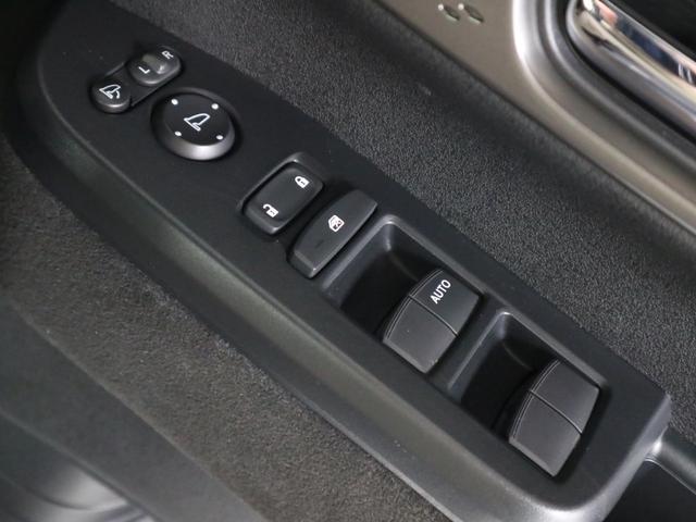 Ｎ－ＢＯＸカスタム ターボ　衝突軽減ブレーキ　車線逸脱警報　アダプティブクルーズ　パドルシフト　ＥＴＣ　純正８インチディスプレイオーディオ　シートヒーター　両側パワースライド　バックカメラ　オートリトラミラー　パーキングセンサー（42枚目）