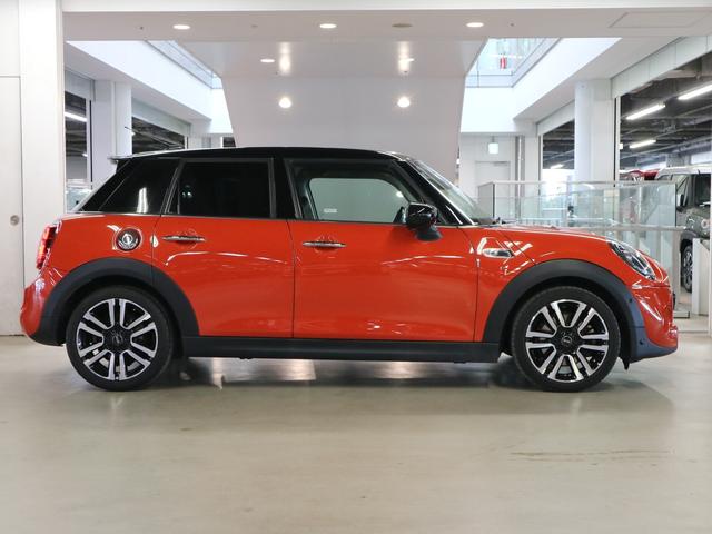 ＭＩＮＩ ＭＩＮＩ