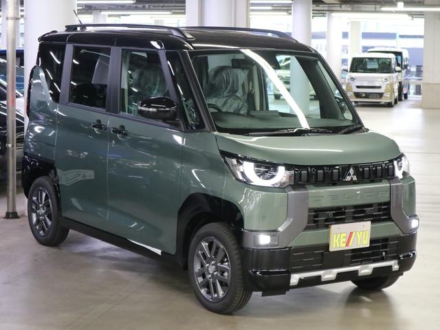 デリカミニ Ｔ　プレミアム　届け出済み未使用車　マルチアラウンドモニター　デジタルミラー　ｅ－Ａｓｓｉｓｔ　マイパイロット　両側電動スライド　シート＆ステアリングヒーター　ヒルディセントコントロール　パドルシフト　リヤサーキュレーター　ＬＥＤライト（5枚目）