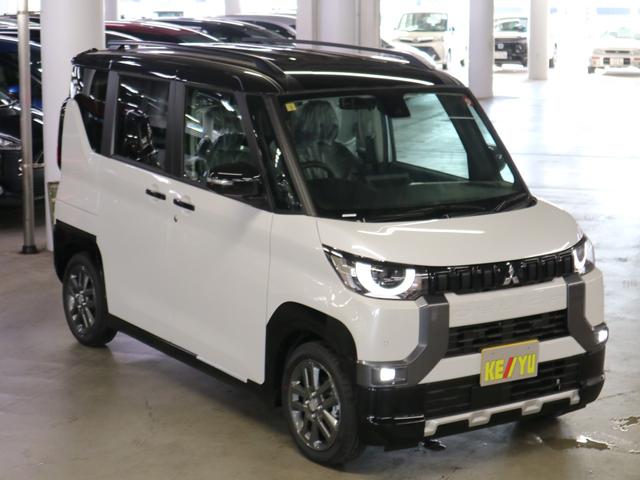 デリカミニ Ｔ　プレミアム　４ＷＤ　届け出済み未使用車　マルチアラウンドモニター　デジタルミラー　ｅ－Ａｓｓｉｓｔ　マイパイロット　ハンズフリースライド　シート＆ステアヒーター　ヒルディセントコントロール　パドルシフト　リヤサーキュレーター　ＬＥＤライト（5枚目）