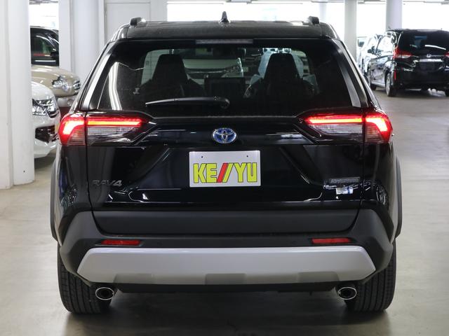 ＲＡＶ４ ハイブリッドアドベンチャー　４ＷＤ　パノラマムーンルーフ　全方位モニター　録画機能付デジタルミラー　ハンズフリーパワーバックドア　１０．５インチＤＡ　ＥＴＣ２．０　ＡＣ１００Ｖ　シートベンチレーション　ステアヒーター　セーフティセンス（7枚目）