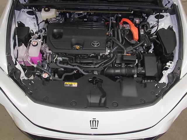 クラウンスポーツ Ｚ　４ＷＤ　寒冷地仕様　内装／サンドブラウン　パノラマルーフ　アドバンストパーク　パノラミックビュー　デジタルミラー　ＢＳＭ　ＨＵＤ　１２．３インチナビ　ＥＴＣ２．０　本革シート　シートベンチレーション　パワーバックドア　おくだけ充電　ＥＴＣ２．０　ＡＣ１００Ｖ（21枚目）
