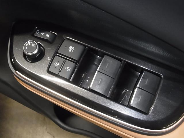 クラウンスポーツ Ｚ　４ＷＤ　寒冷地仕様　内装／サンドブラウン　パノラマルーフ　アドバンストパーク　パノラミックビュー　デジタルミラー　ＢＳＭ　ＨＵＤ　１２．３インチナビ　ＥＴＣ２．０　本革シート　シートベンチレーション　パワーバックドア　おくだけ充電　ＥＴＣ２．０　ＡＣ１００Ｖ（46枚目）