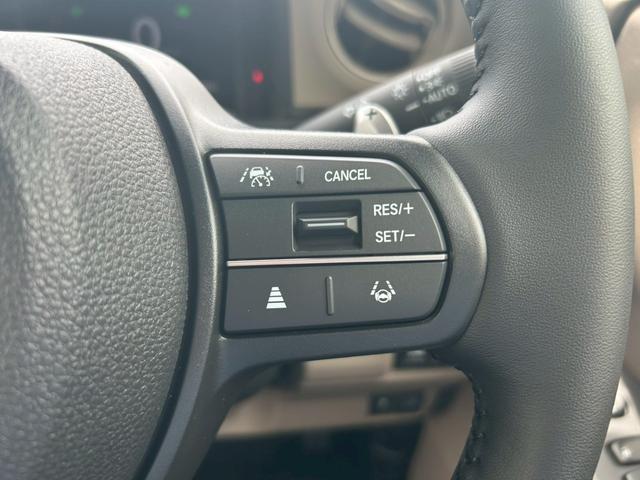 Ｎ－ＢＯＸジョイ ターボ　４ＷＤ　ホンダセンシング　純正８インチナビ　専用チェック柄撥水シート　シートヒーター　両側電動スライド　バックカメラ　ＢＴオーディオ　フルセグＴＶ　パーキングセンサー　ブレーキホールド　パドルシフト　後席テーブル　ＬＥＤライト（21枚目）