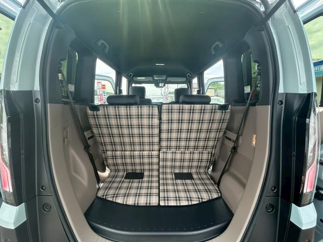Ｎ－ＢＯＸジョイ ターボ　４ＷＤ　ホンダセンシング　純正８インチナビ　専用チェック柄撥水シート　シートヒーター　両側電動スライド　バックカメラ　ＢＴオーディオ　フルセグＴＶ　パーキングセンサー　ブレーキホールド　パドルシフト　後席テーブル　ＬＥＤライト（42枚目）