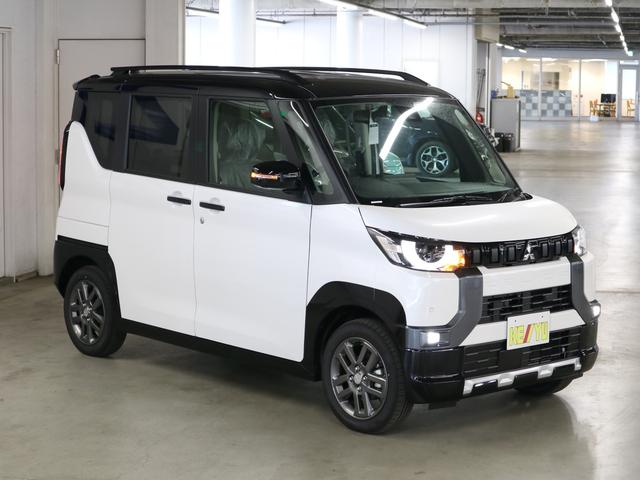 デリカミニ Tプレミアム リミテッドエディション 4WD ターボ 届出済未使用車 マルチアラウンドモニター マイパイロット シート&ステアヒーター ハンズフリースライド eAssist ソナー ヒルディセントコントロール サーキュレーター パドルシフト LEDライト(5枚目)