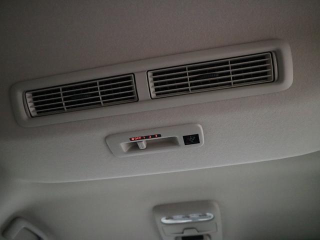 デリカミニ Tプレミアム リミテッドエディション 4WD ターボ 届出済未使用車 マルチアラウンドモニター マイパイロット シート&ステアヒーター ハンズフリースライド eAssist ソナー ヒルディセントコントロール サーキュレーター パドルシフト LEDライト(22枚目)