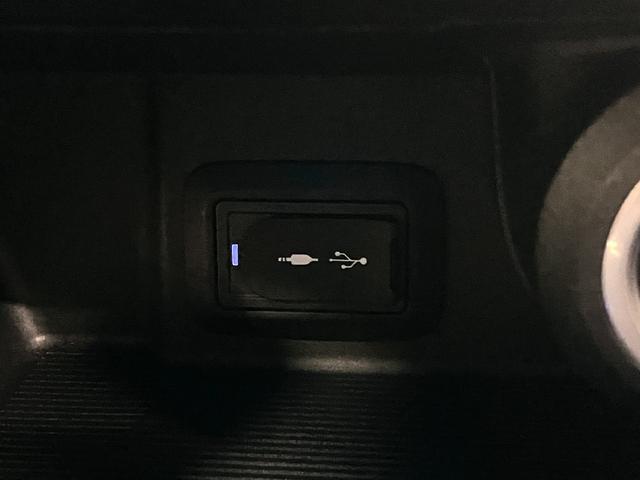 ハリアー Ｇ　セーフティセンス　ＢＳＭ・ＰＫＳＢ　録画機能付デジタルミラー　パワーバックドア　電動ハーフレザー　ＡＣ１００Ｖ　ナビ機能＆ディスプレイオーディオ　ＥＴＣ２．０　バックカメラ　フルセグＴＶ　ＢＴオーディオ　ＬＥＤライト　スペアキー・記録簿（37枚目）