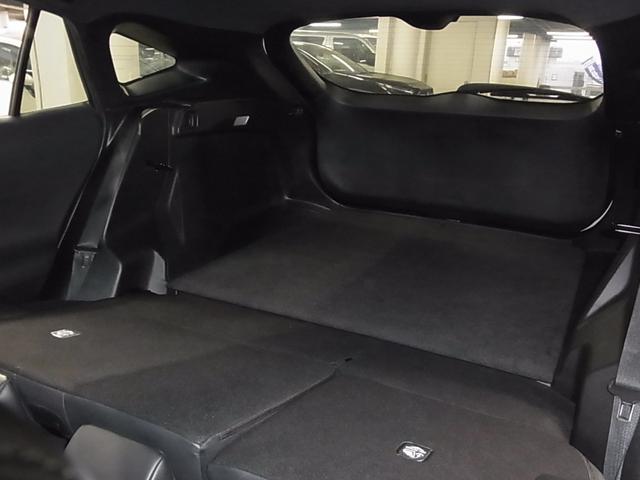 ハリアー Ｇ　レザーパッケージ　デジタルインナーミラー　ＢＳＭ・ＰＫＳＢ　本革メモリーシート　ベンチレーション　ステアヒーター　純正８インチディスプレイ＆ナビ　セーフティセンス　ＥＴＣ　パワーバックドア　バックカメラ　ＬＥＤランプ（15枚目）