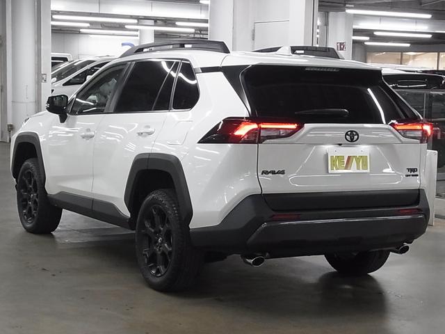 ＲＡＶ４ アドベンチャー　オフロードパッケージ　４ＷＤ　ワンオーナー　デジタルインナーミラー　ＢＳＭ・ＲＣＴＡ　シートベンチレーション　ステアヒーター　カロッツェリア９型ナビ　セーフティセンス　ＥＴＣ２．０　パワーバックドア　バックカメラ　ＢＴオーディオ　ＬＥＤランプ（8枚目）