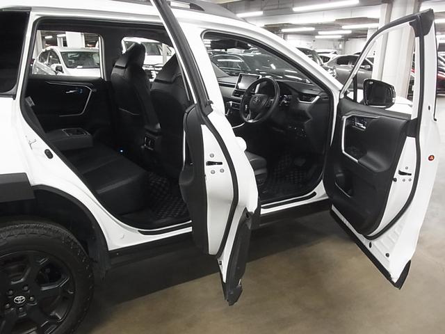 ＲＡＶ４ アドベンチャー　オフロードパッケージ　４ＷＤ　ワンオーナー　デジタルインナーミラー　ＢＳＭ・ＲＣＴＡ　シートベンチレーション　ステアヒーター　カロッツェリア９型ナビ　セーフティセンス　ＥＴＣ２．０　パワーバックドア　バックカメラ　ＢＴオーディオ　ＬＥＤランプ（22枚目）