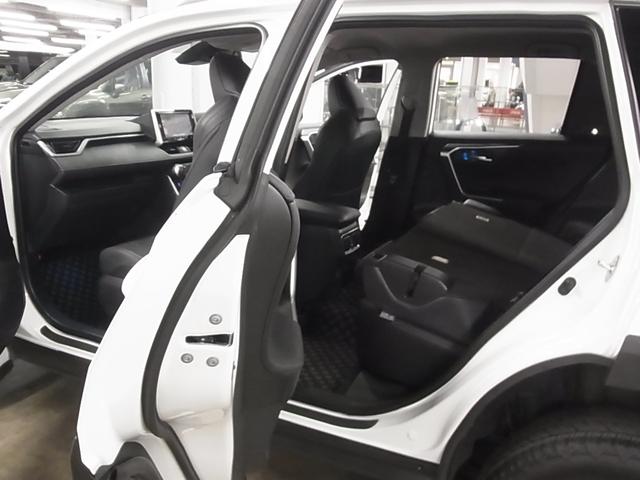 ＲＡＶ４ アドベンチャー　オフロードパッケージ　４ＷＤ　ワンオーナー　デジタルインナーミラー　ＢＳＭ・ＲＣＴＡ　シートベンチレーション　ステアヒーター　カロッツェリア９型ナビ　セーフティセンス　ＥＴＣ２．０　パワーバックドア　バックカメラ　ＢＴオーディオ　ＬＥＤランプ（23枚目）