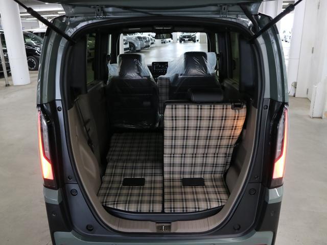 N-BOXジョイ ターボ 届け出済み未使用車 ホンダセンシング 誤発進抑制機能 純正8インチナビ 専用チェック柄撥水シート シートヒーター 両側電動スライド バックカメラ BTオーディオ フルセグTV USB端子 パドルシフト パーキングセンサー LEDライト オートリトラミラー(21枚目)