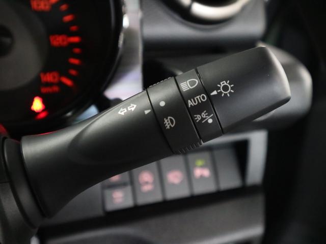 ジムニー XC 届け出済み未使用車 4WD ターボ 5MT デュアルセンサーブレーキサポート パーキングセンサー シートヒーター クルーズコントロール ヒルディセントコントロール ハイビームアシスト LEDライト ライトウォッシャー 純正16AW スマートキー(27枚目)